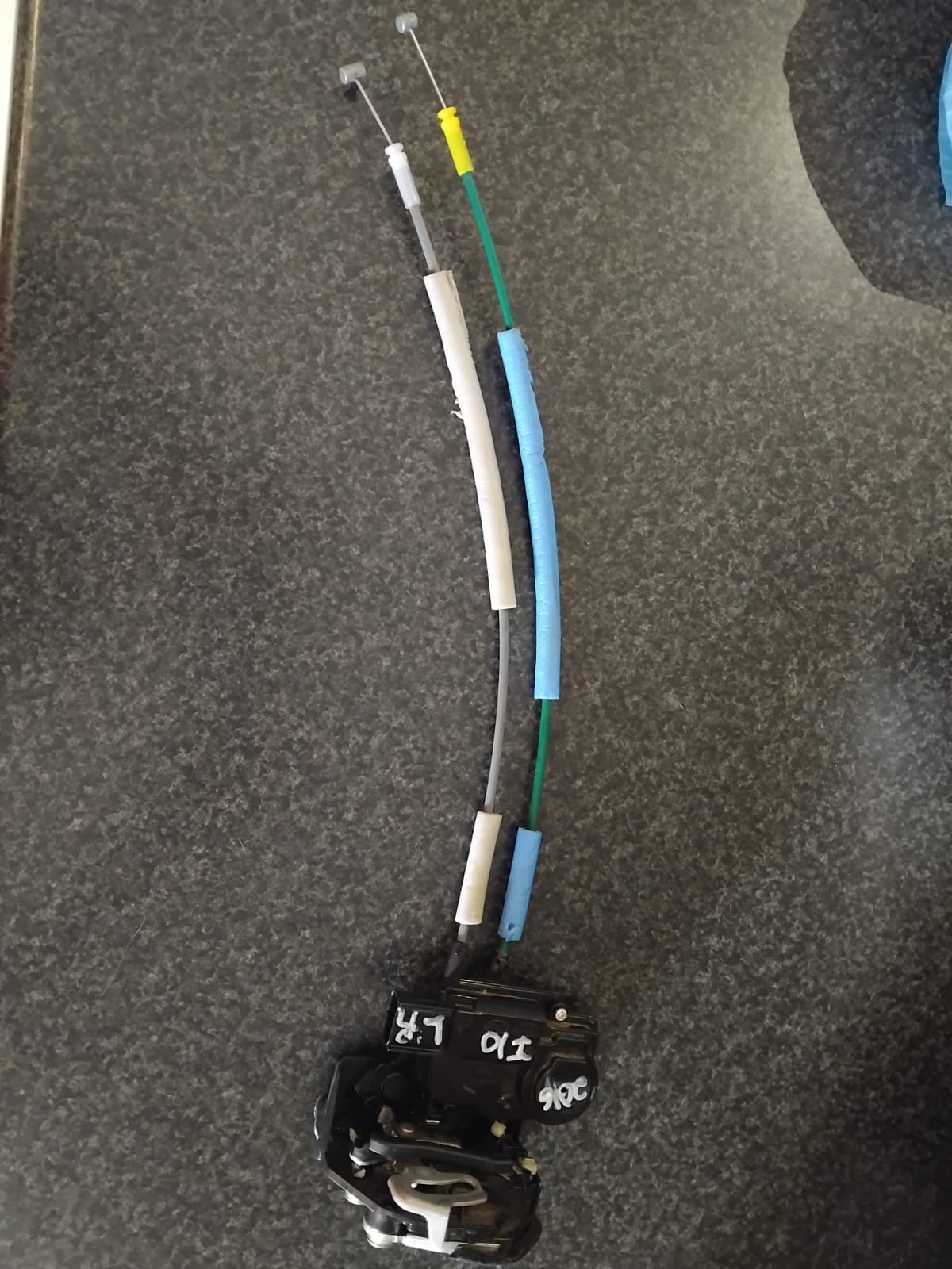 Hyundai i10 left rear doorlock - Private Seller Hyundai i10 left rear doorlock - Private Seller