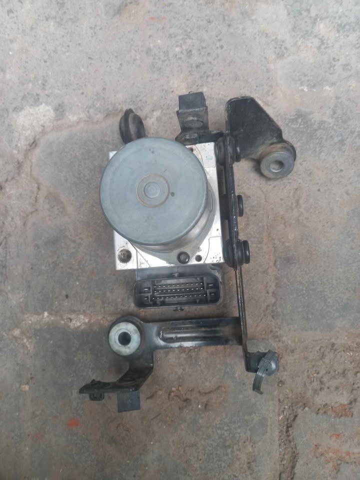 Hyundai i20 ABS PUMP in excellent condition - Private Seller