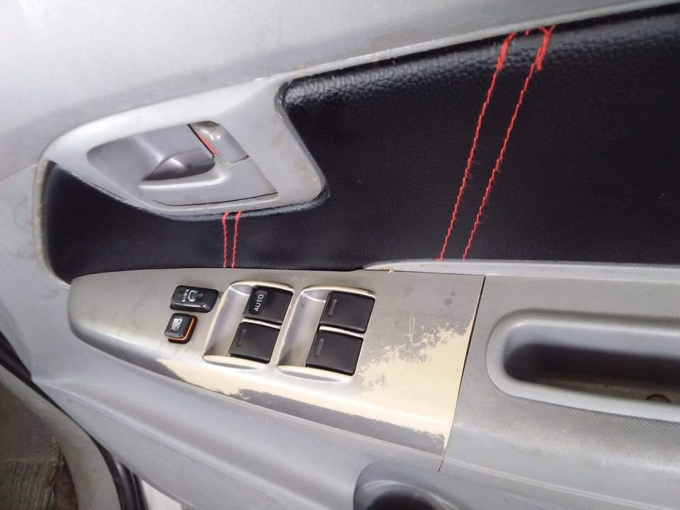 2009 Toyota Hilux vvti petrol manual 2009