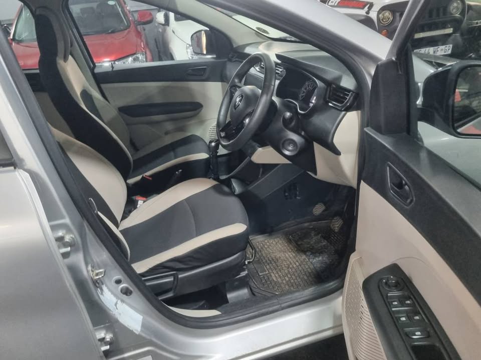 Used Renault Triber 1.0 Dynamique - Private Seller