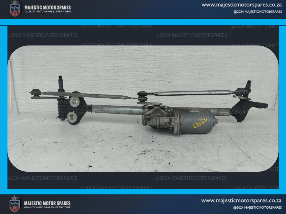 BMW x5 3.0 e70 wiper motor with mechanism for sale – second-hand wiper motor - Private Seller BMW x5 3.0 e70 wiper motor with mechanism for sale – second-hand wiper motor - Private Seller