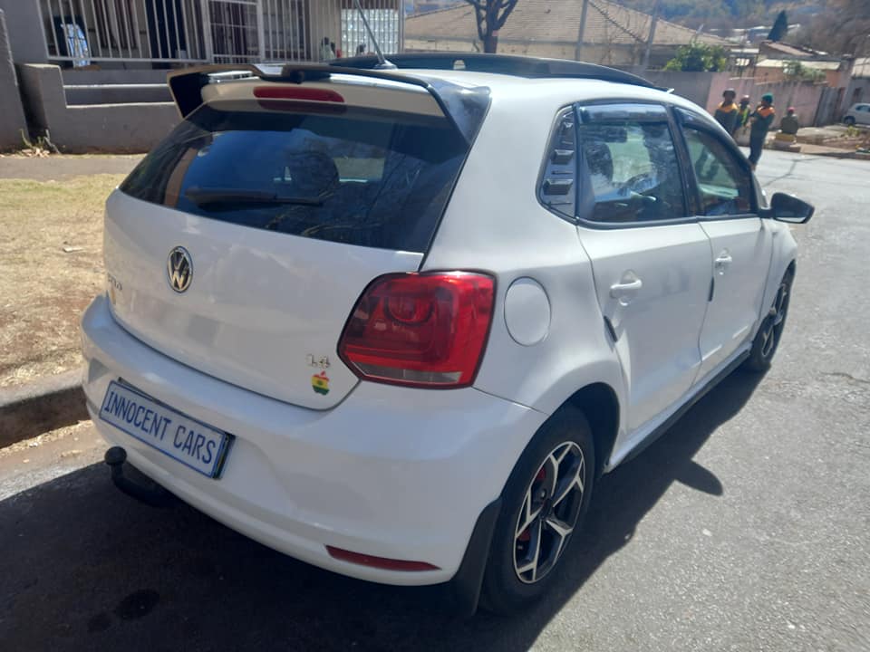 2012 VW POLO 6 HATCHBACK 1.4 ENGINE PETROL, MANUAL, WHITE COLOR,