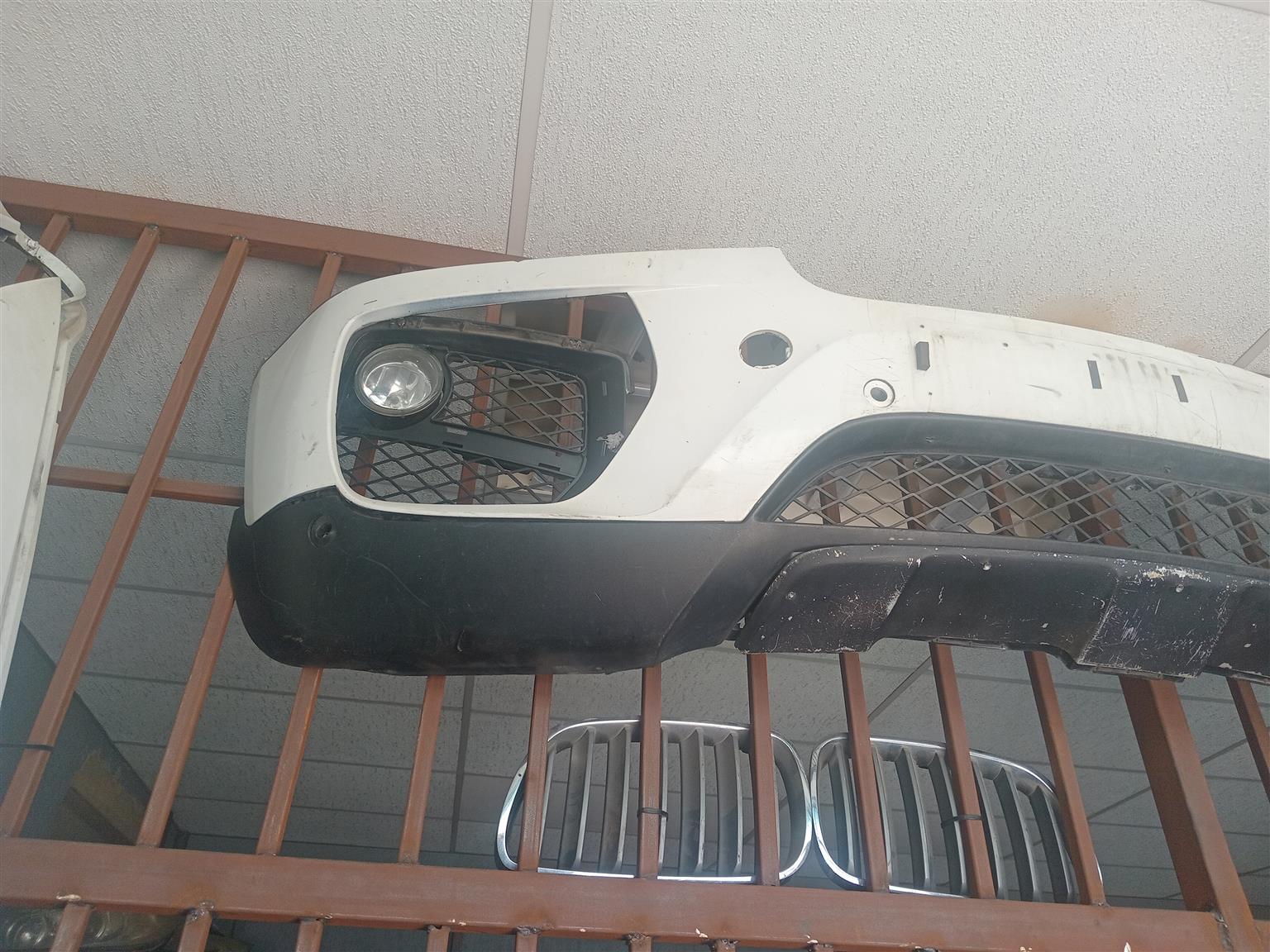 Bmw X5 E70 Front bumper - Private Seller