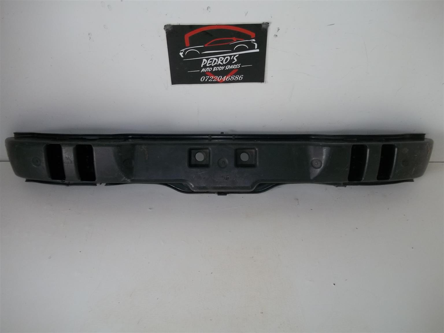 Hyundai Elantra '95 front bumper stiffener - Private Seller Hyundai Elantra '95 front bumper stiffener - Private Seller