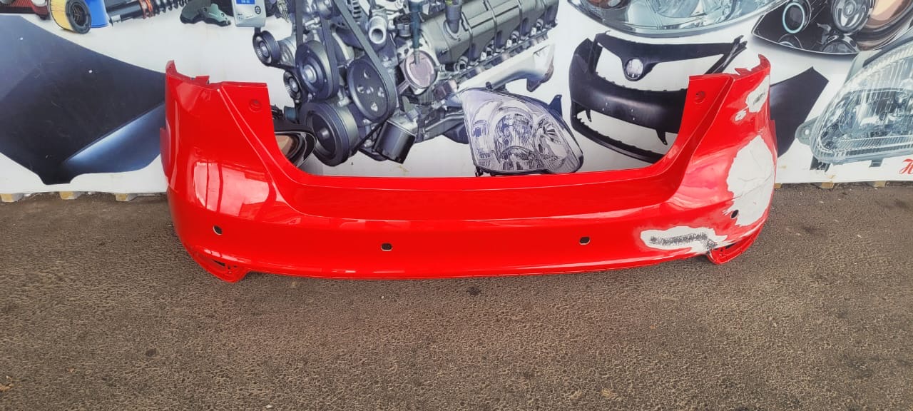 2017 FORD FOCUS ST REAR BUMPER SHELL FOR SALE. - Private Seller 2017 FORD FOCUS ST REAR BUMPER SHELL FOR SALE. - Private Seller