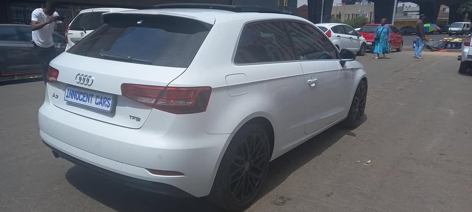 USED 2020 AUDI A3 TFSI 1.4 MANUAL TRANSMISSION, WHITE COLOUR, MILEAGE 62000KM,