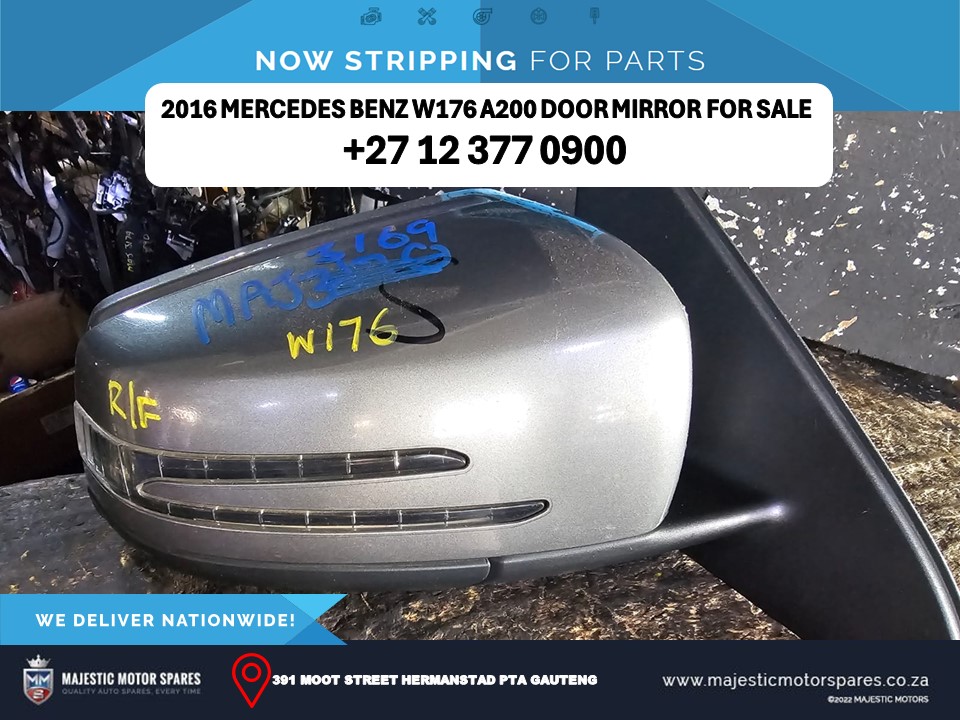 Mercedes A200 mirror for sale used - Private Seller Mercedes A200 mirror for sale used - Private Seller