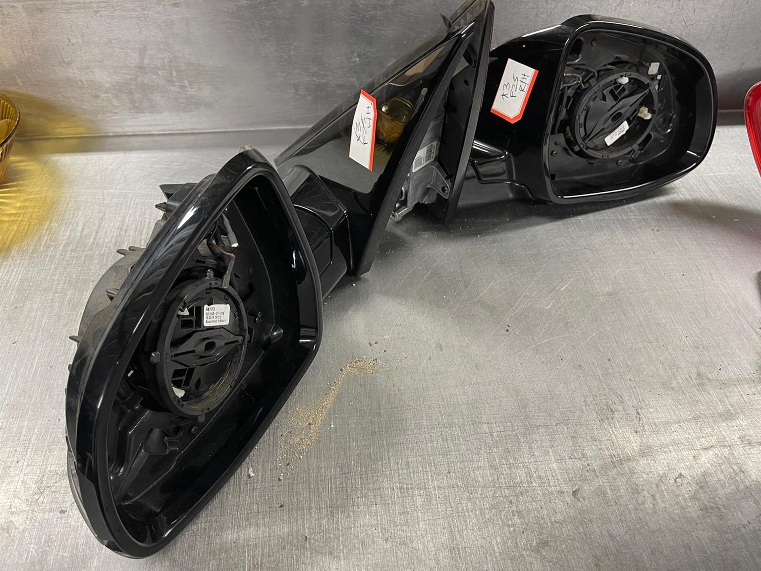 BMW X3 mirrors for sale indicator lens  type - Private Seller