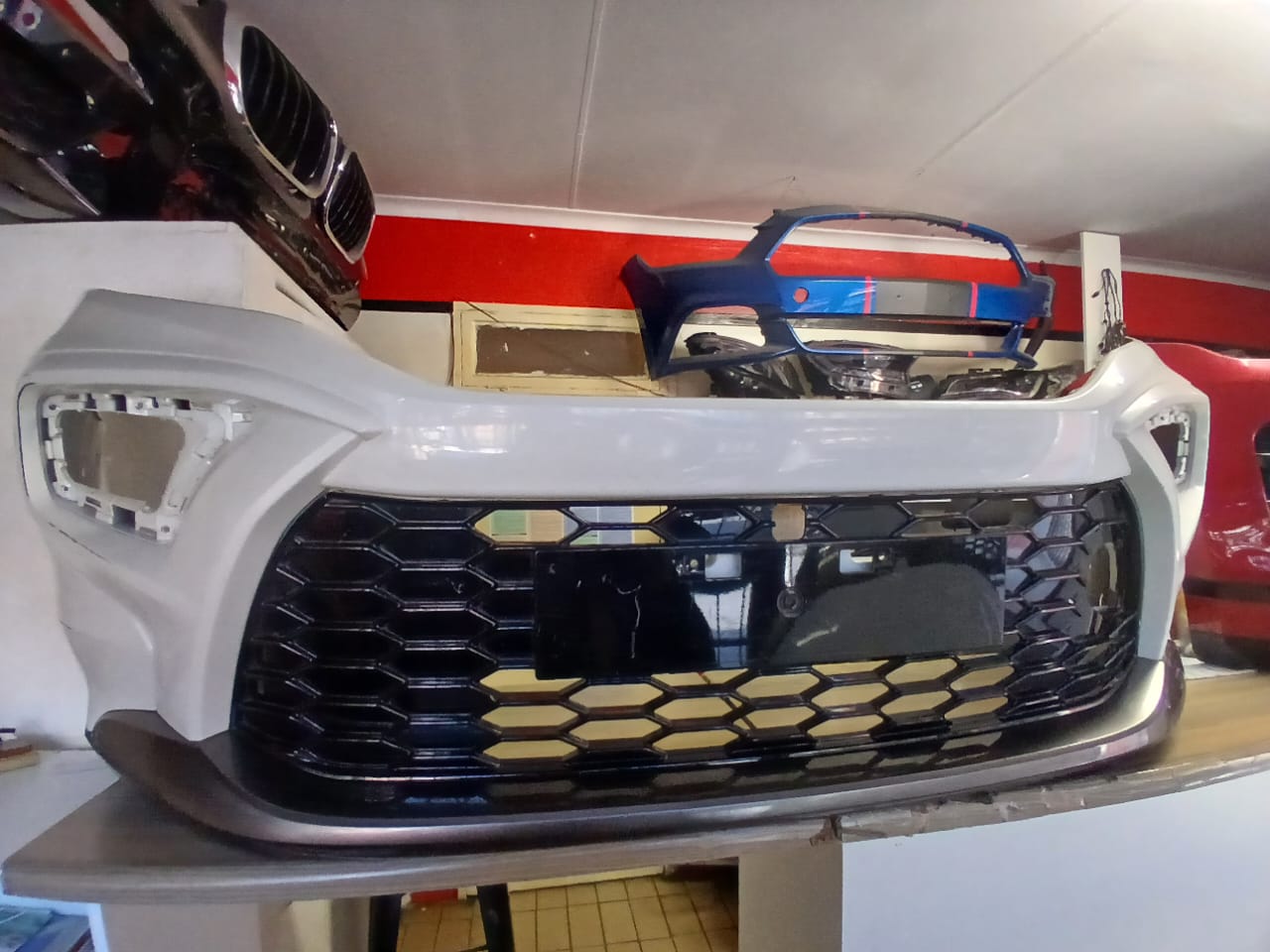 (TOYOTA) 2025 URBAN CRUISER FRONT BUMPER WITH LOWER GRILL FOR SALE - Private Seller (TOYOTA) 2025 URBAN CRUISER FRONT BUMPER WITH LOWER GRILL FOR SALE - Private Seller