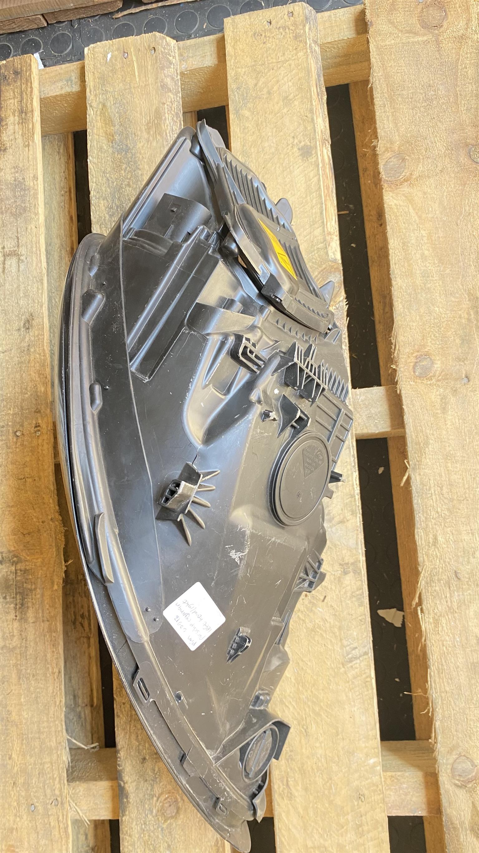 Porsche Boxster headlight - Private Seller