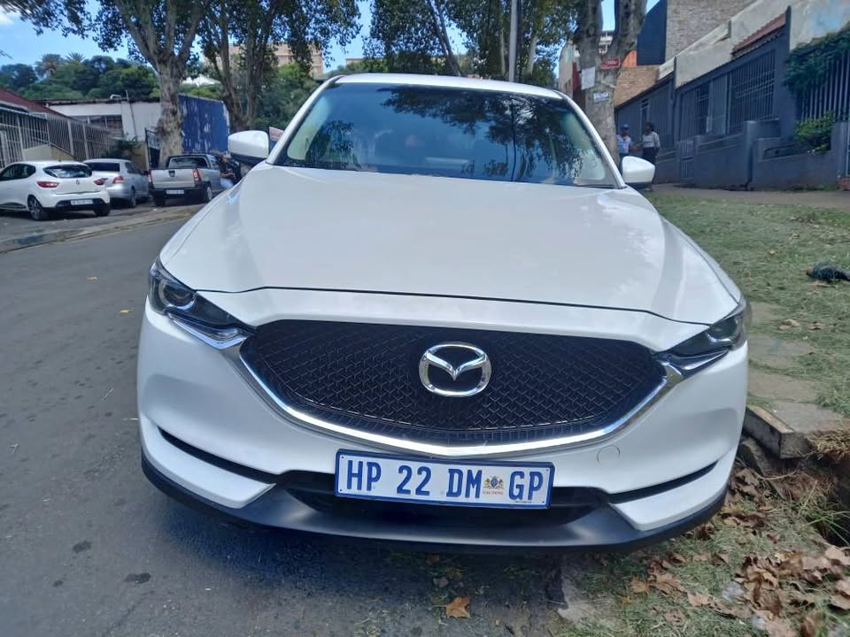 2018 Mazda CX5 SKYACTIVE 2.0 Automatic, White,  Reverse Camera