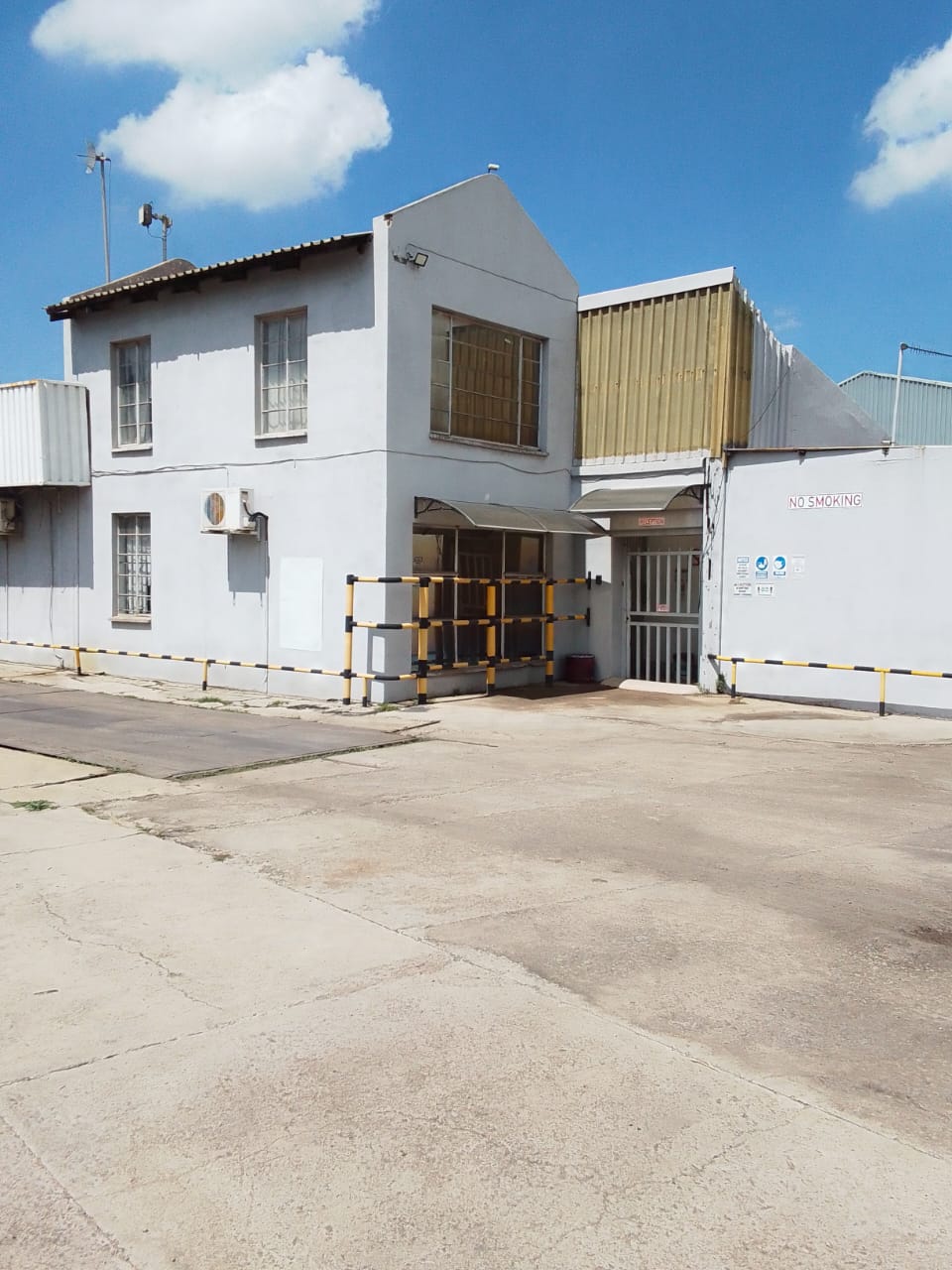 Cemlock – 7269m² Prime Factory Distribution Space To Let | Junk Mail ...