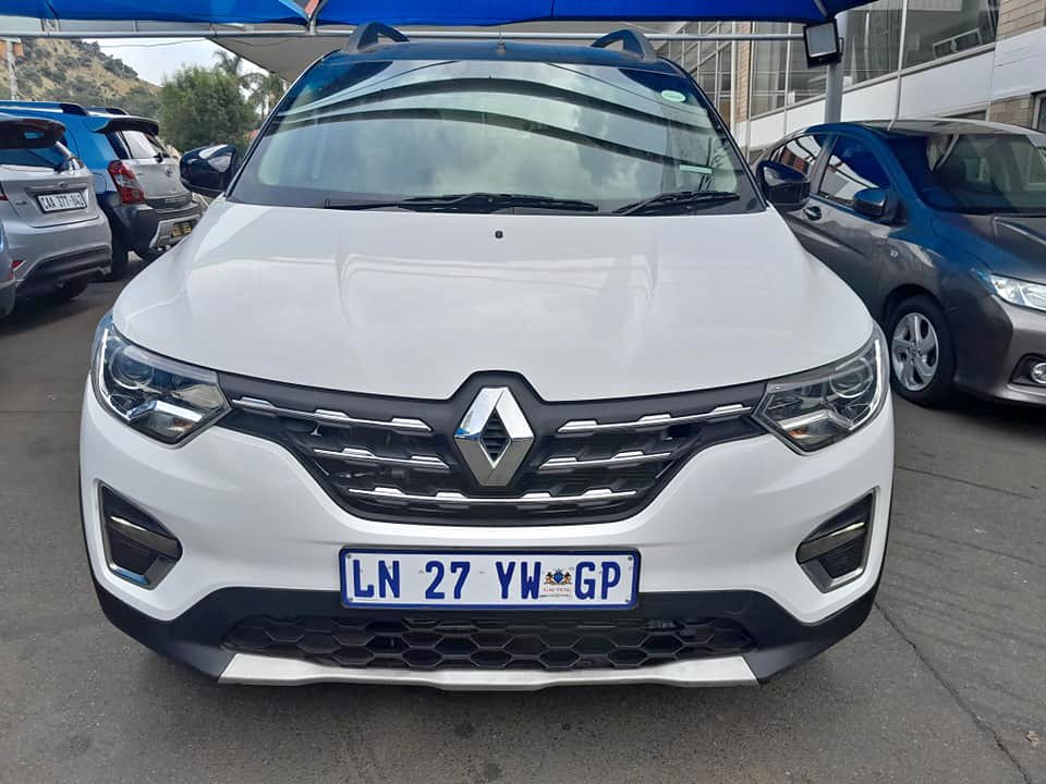 2023 RENAULT TRIBER  1.0 PRESTIGE  MANUAL