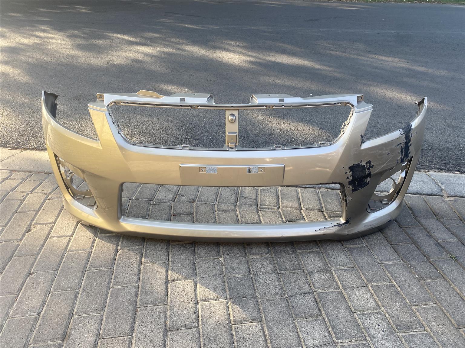 2015 SUZUKI ERTIGA FRONT BUMPER FOR SALE. IN EXCELLENT CONDITION - Private Seller 2015 SUZUKI ERTIGA FRONT BUMPER FOR SALE. IN EXCELLENT CONDITION - Private Seller