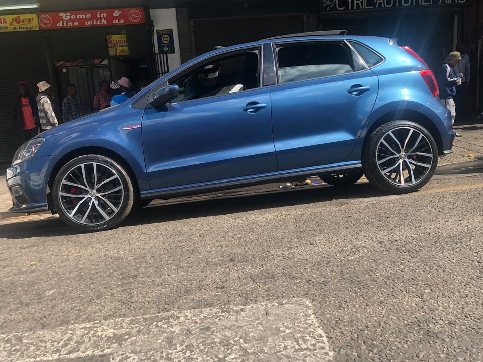 2017 VW POLO 7 gti dsg 1.8