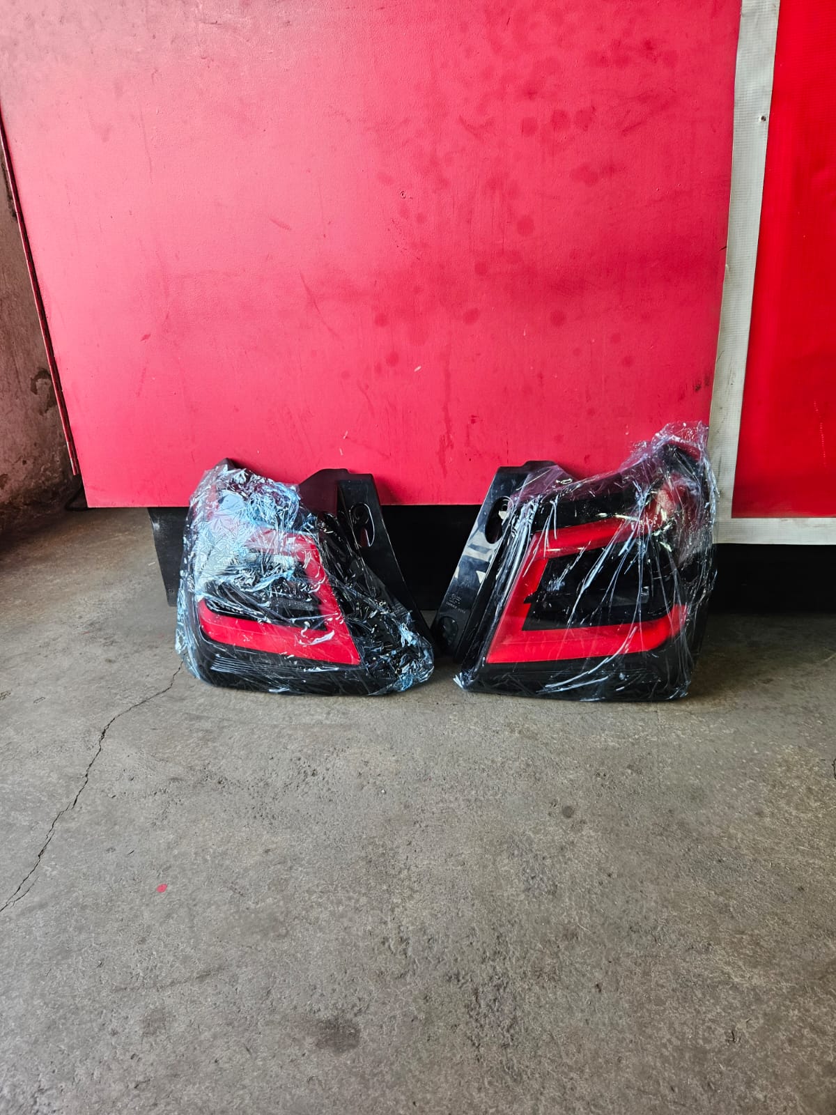 🚗 Suzuki Swift Tail Lights (2024–2025) – Brand New! 🚗 - Private Seller