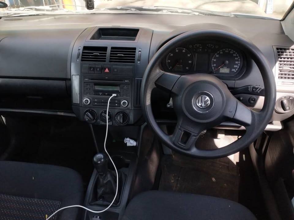 2018 VOLKSWAGEN POLO VIVO 1.4 SEDAN MANUAL