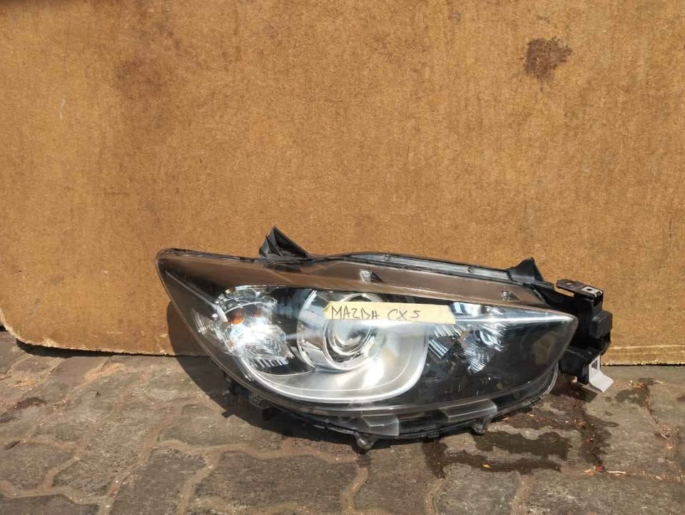 Mazda CX5 Headlight - Private Seller