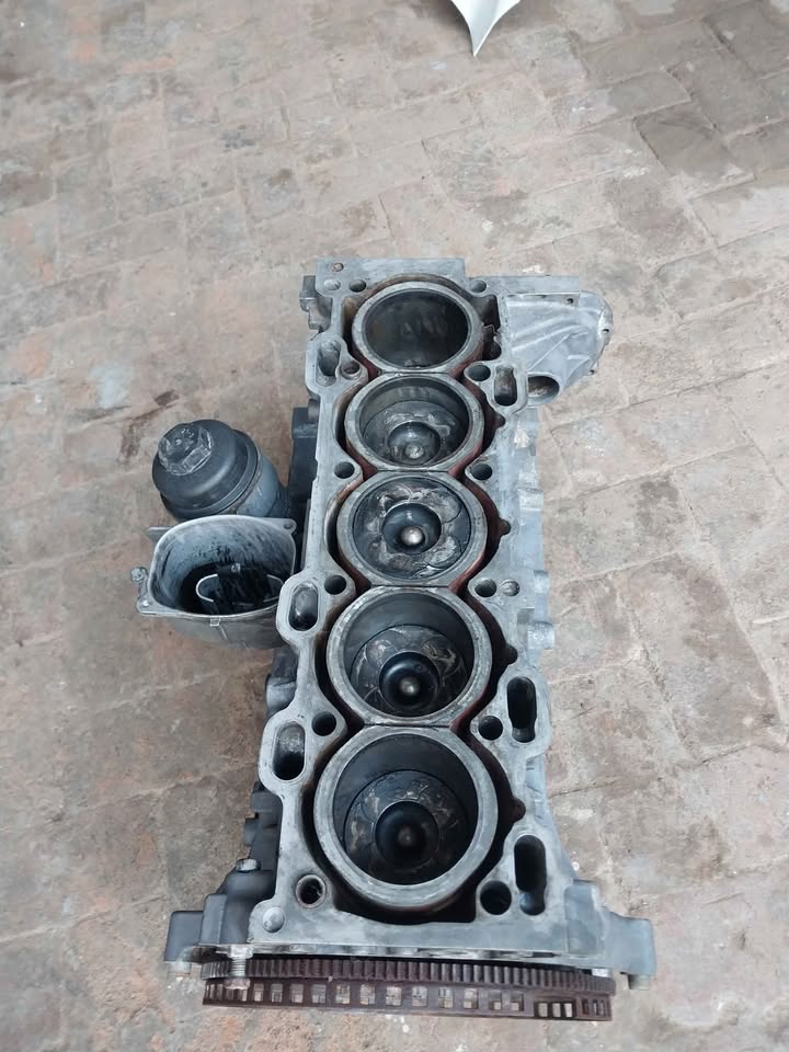 Volvo XC60 D5 2012 Sub Assembly for sale - Private Seller