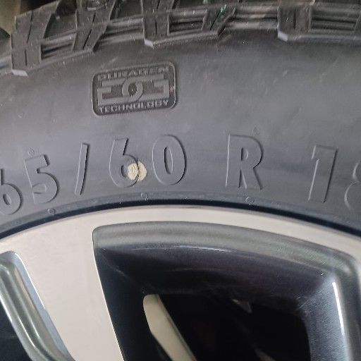 Toyota fortuna rims and general grabber at3 Toyota fortuna rims and general grabber at3