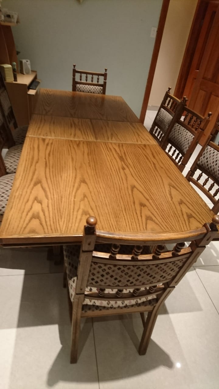 9 piece extendable oak table and chairs