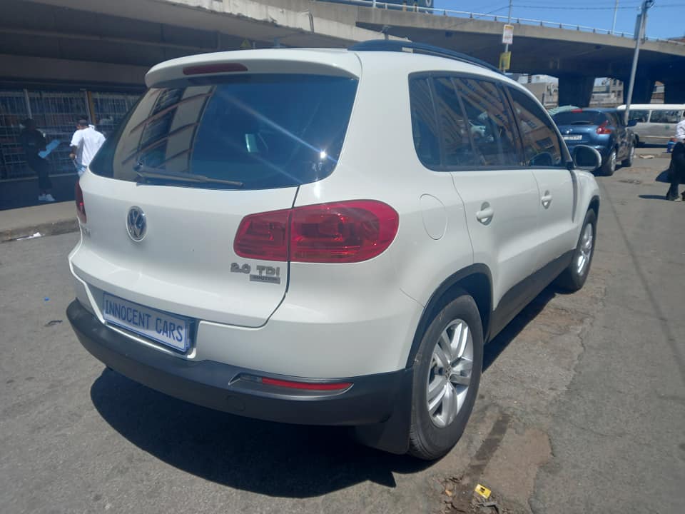 2015 VW TIGUAN 2.0 PETROL, AUTOMATIC TRANSMISSION, WHITE COLOUR