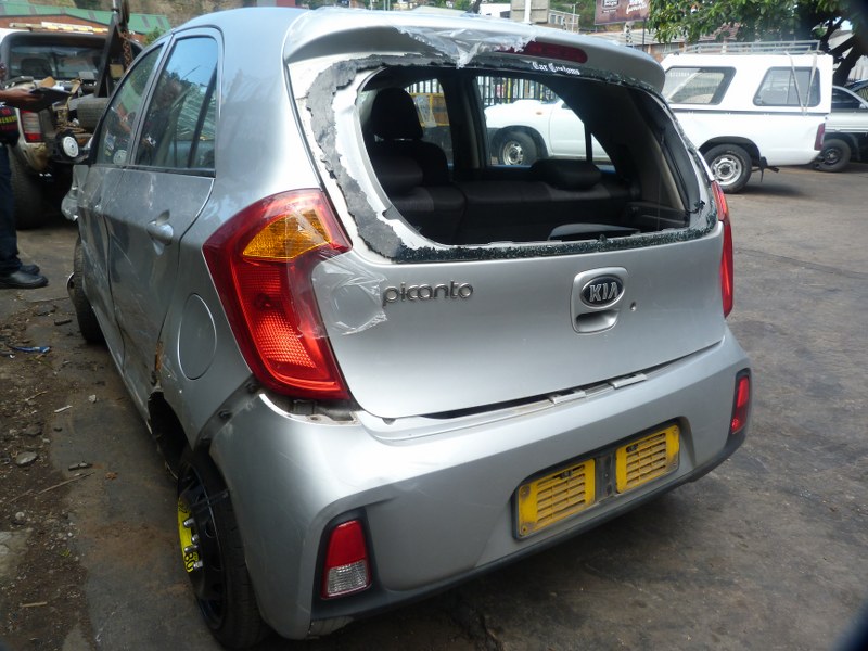 Kia Picanto 1.0 Manual Silver - 2016 STRIPPING FOR SPARES - Private Seller Kia Picanto 1.0 Manual Silver - 2016 STRIPPING FOR SPARES - Private Seller