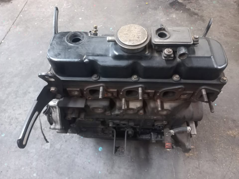 Nissan Hardbody 2.7 Diesel Head, Block & Sump (Recon) (TD27) - Private Seller Nissan Hardbody 2.7 Diesel Head, Block & Sump (Recon) (TD27) - Private Seller