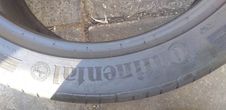 2 X 255/40/19 Continental SSR runflats tyres - Private Seller