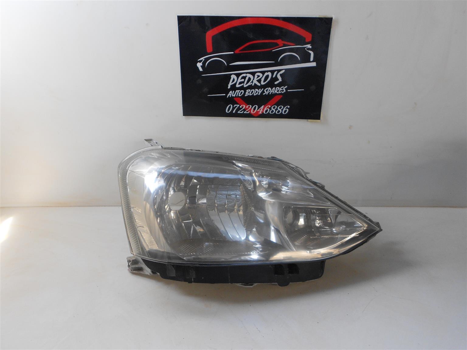 Toyota Etios Facelift 2014 HEADLIGHTS