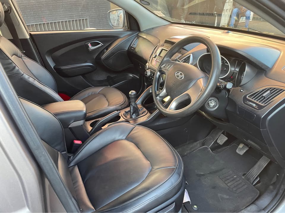 2013 Hyundai ix35 2.0 Manual