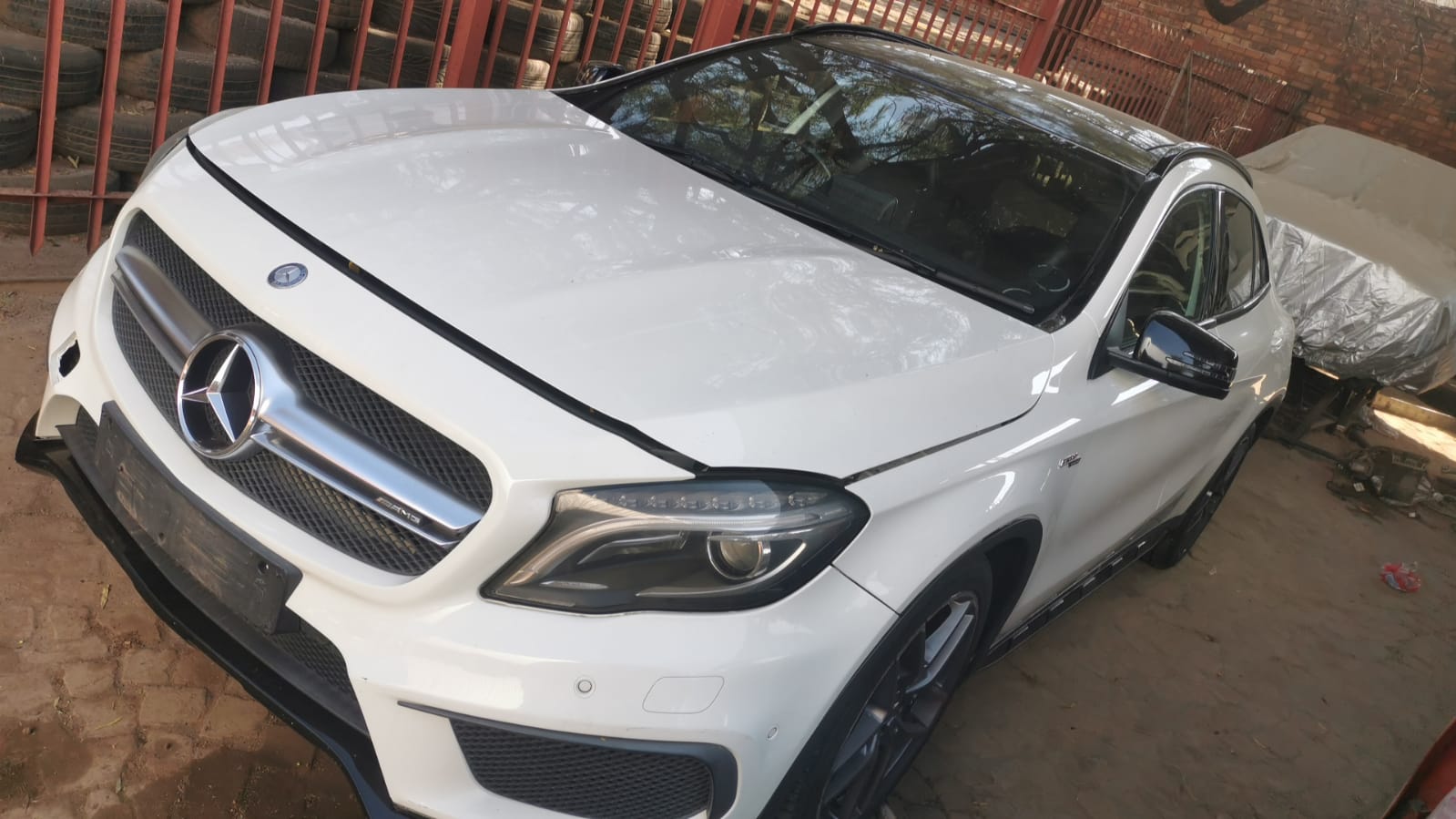 Mercedes benz gla 45 AMG 4.5 W156 stripping used spares used auto parts for sale Mercedes benz gla 45 AMG 4.5 W156 stripping used spares used auto parts for sale