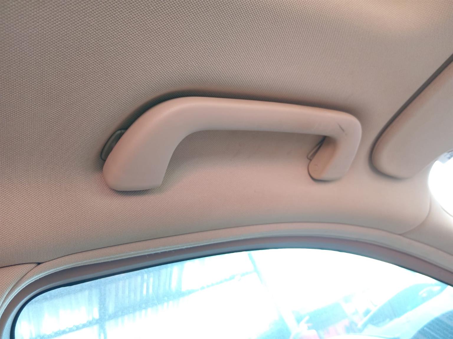USED MERCEDES S350 GRAB HANDLES - Private Seller USED MERCEDES S350 GRAB HANDLES - Private Seller