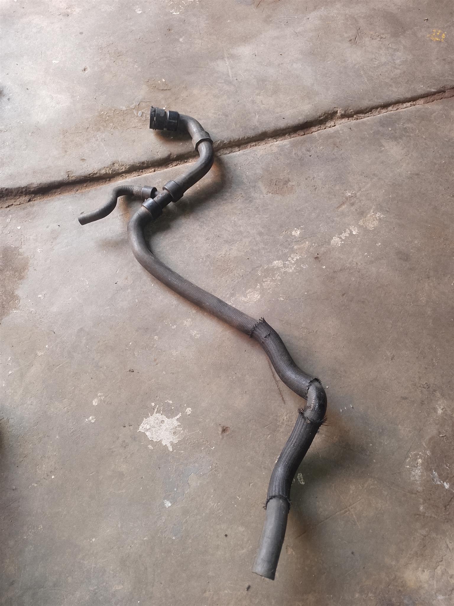 FORD•VOLVO RADIATOR HOSE FOR SALE DELIVERY AVAILABLE COUNTRY WIDE - Private Seller FORD•VOLVO RADIATOR HOSE FOR SALE DELIVERY AVAILABLE COUNTRY WIDE - Private Seller