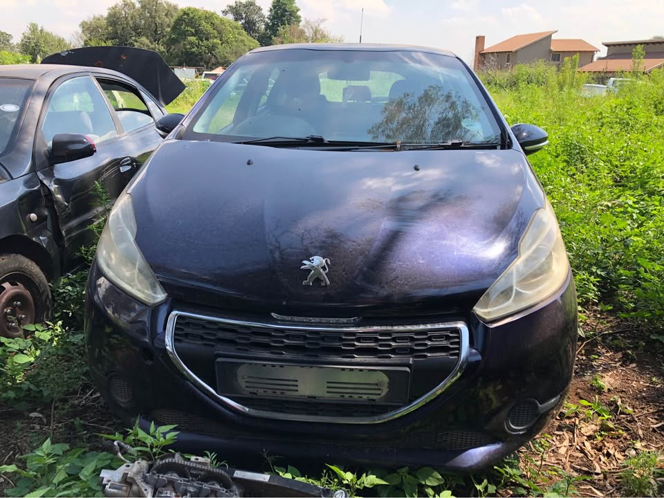 Peugeot 208 Breaking for Spares - Second Hand Parts for Sale - Private Seller Peugeot 208 Breaking for Spares - Second Hand Parts for Sale - Private Seller