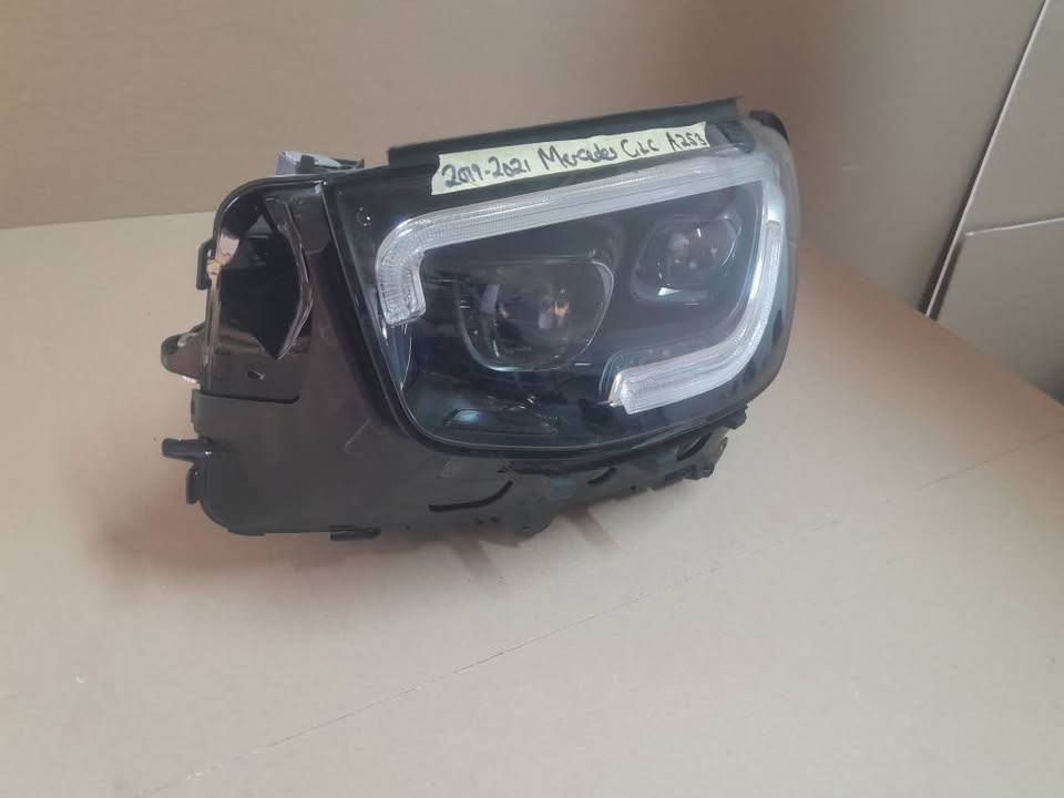 2019-2021 MERCEDES BENZ GLC A253 LEFT SIDE HEADLIGHT FOR SALE