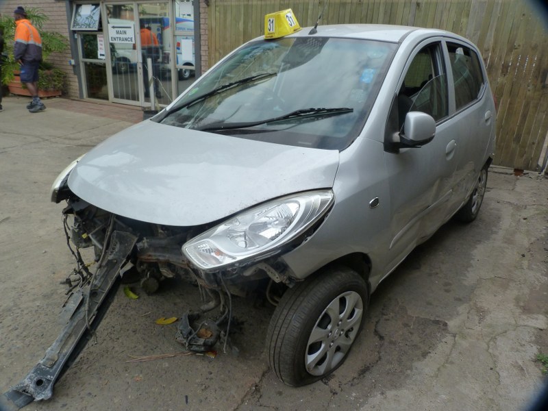 Hyundai i10 1.1 GLS Motion Manual Silver - 2015 STRIPPING FOR SPARES - Private Seller Hyundai i10 1.1 GLS Motion Manual Silver - 2015 STRIPPING FOR SPARES - Private Seller