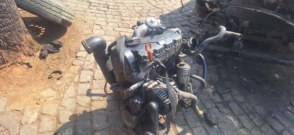 VW Kombi T5 AXB Engine For Sale! - Private Seller VW Kombi T5 AXB Engine For Sale! - Private Seller