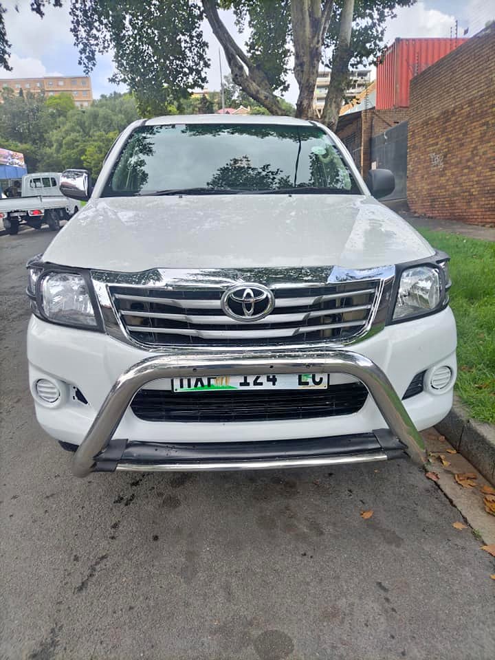 2016 Toyota hilux 2.5 single cab 4×2