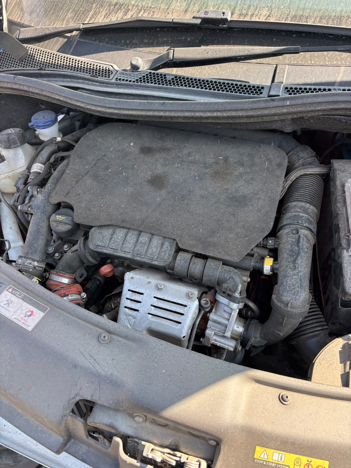 2019 PEUGEOT 208 1.2 GT LINE STRIPPING FOR SPARES - Private Seller