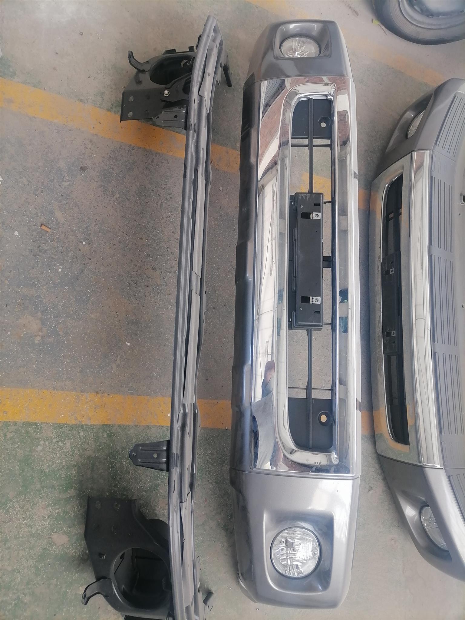 Land Cruiser Bumpers - Private Seller Land Cruiser Bumpers - Private Seller