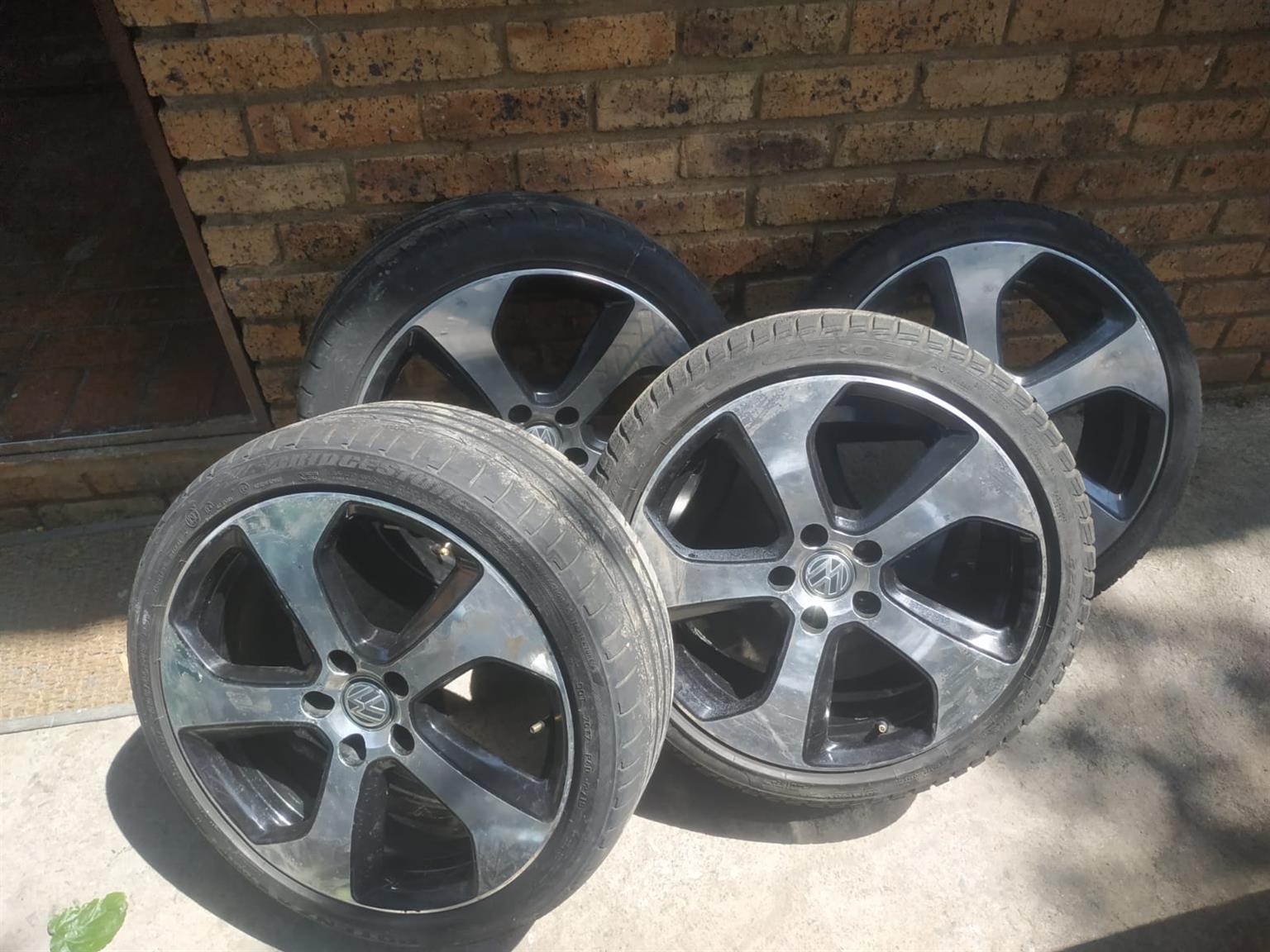VW Golf 7 18inch Mags rim and tyres for sale - Private Seller