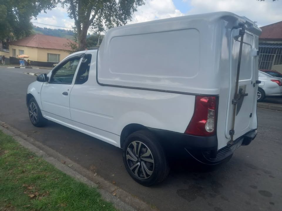Nissan Np200 1.6 76000km Manual Petrol White Color Canopy | Junk Mail ...