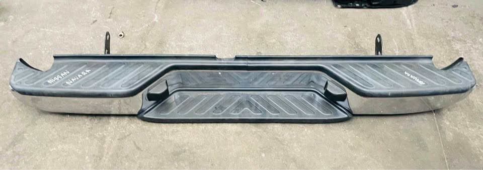 Nissan Navara back bumper - Private Seller Nissan Navara back bumper - Private Seller