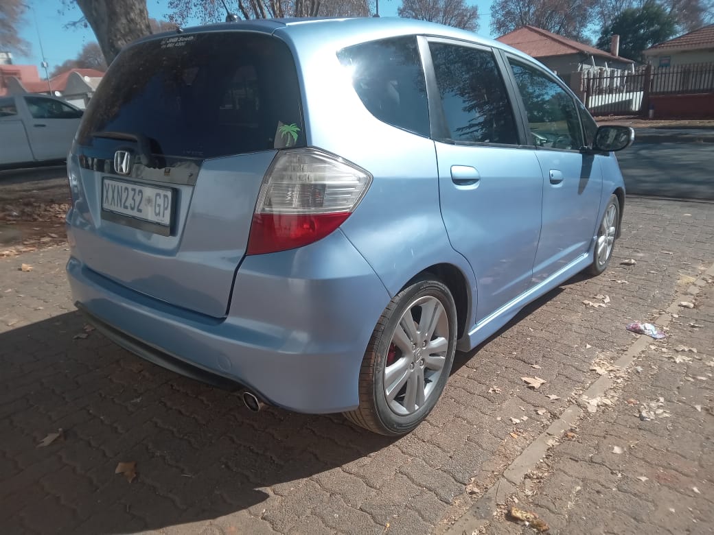 Used 2009 Honda Jazz 1.4 - Private Seller Used 2009 Honda Jazz 1.4 - Private Seller