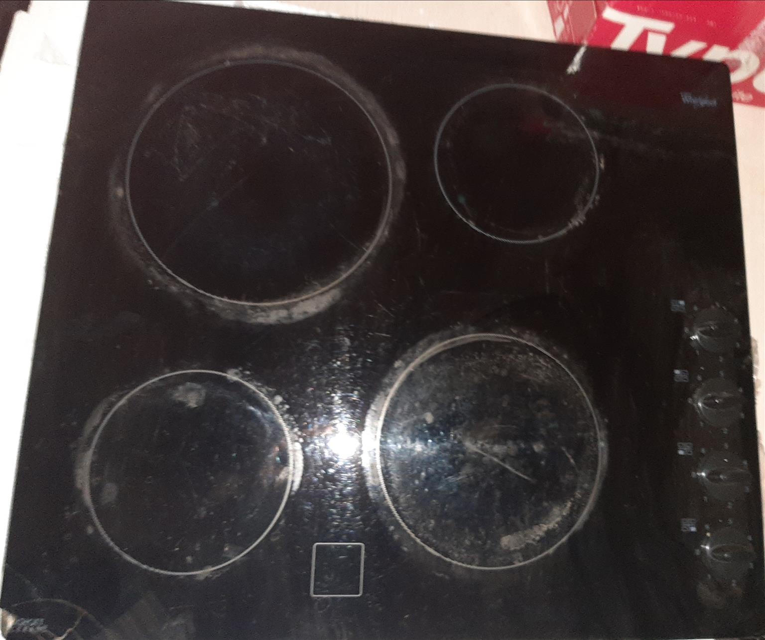 Whirlpool oven and hob
