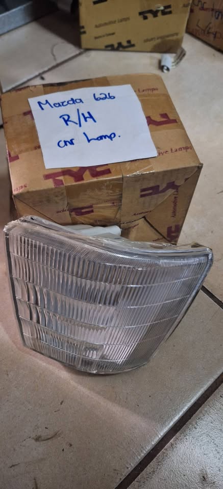 Mazda 626 corner light - Private Seller Mazda 626 corner light - Private Seller