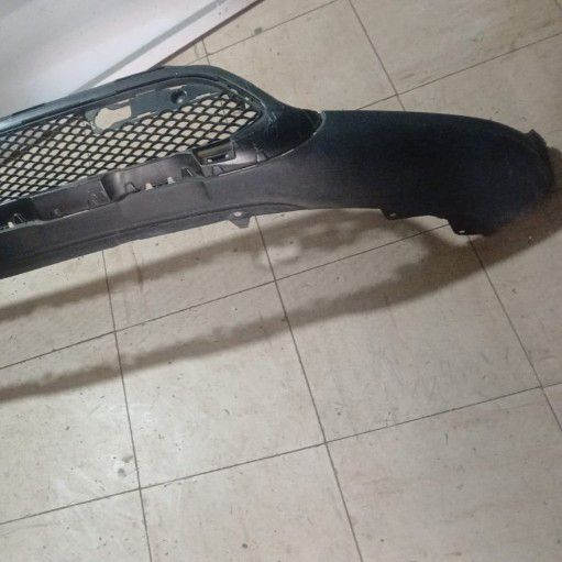 Mercedes-Benz gla bumper spoiler - Private Seller Mercedes-Benz gla bumper spoiler - Private Seller