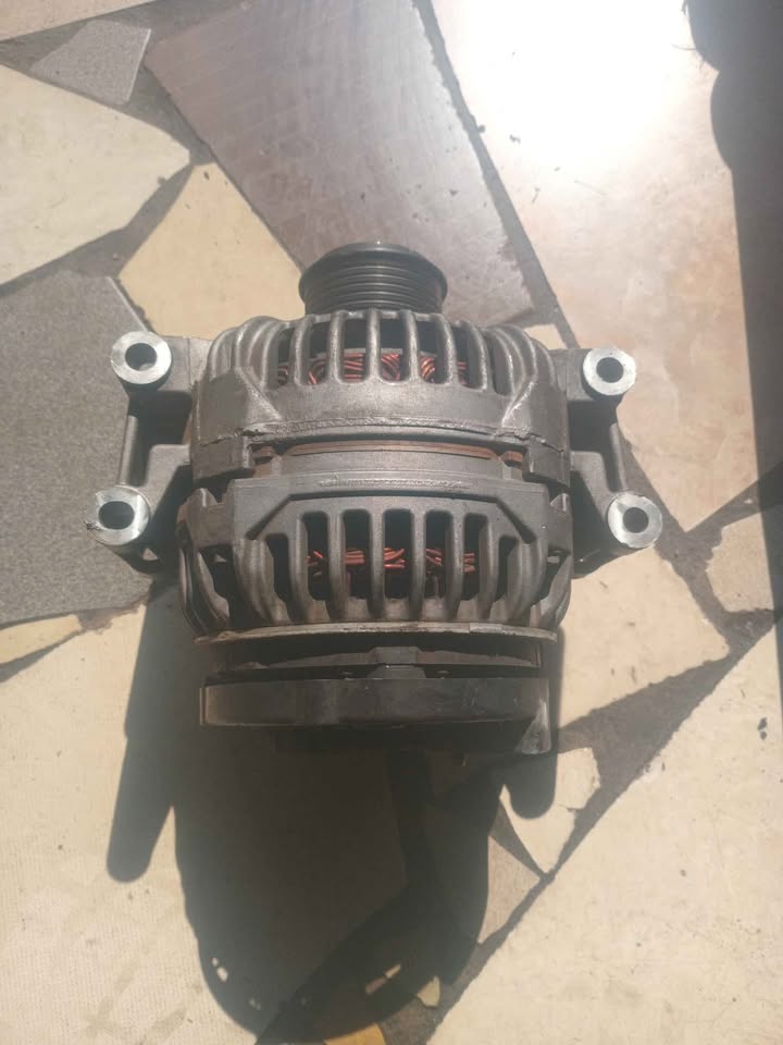 Alternator for Audi A4 Ber. B8 Basic - Private Seller Alternator for Audi A4 Ber. B8 Basic - Private Seller
