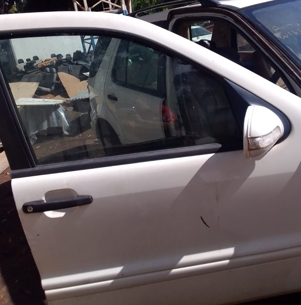 Used Mercedes W163 Front Door Panels - Private Seller Used Mercedes W163 Front Door Panels - Private Seller